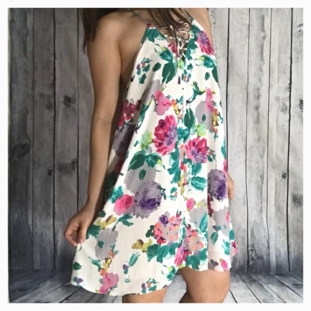 Izzy & Lola Floral Sundress